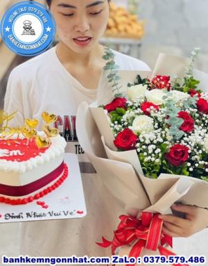 Combo Bánh Kem Và Hoa Tươi 70